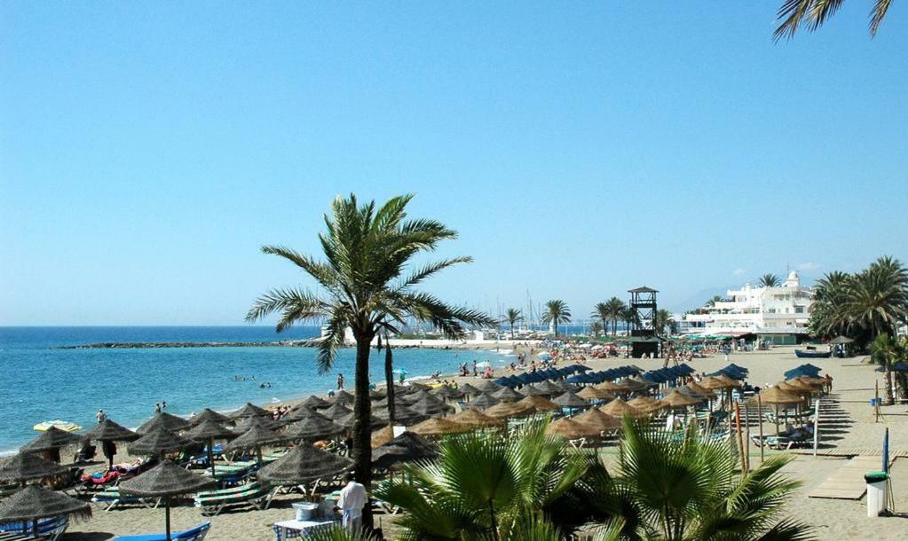 Marbella First Line Beach Exterior photo